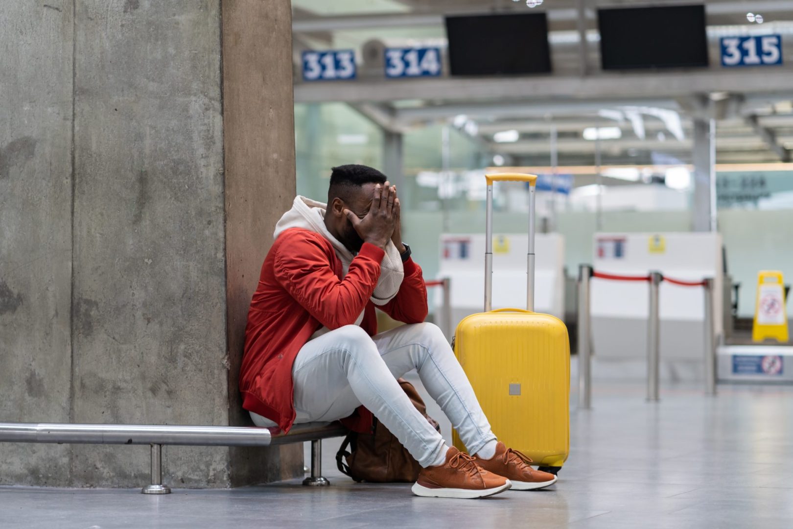 8 alarming travel scams targeting Americans in 2025