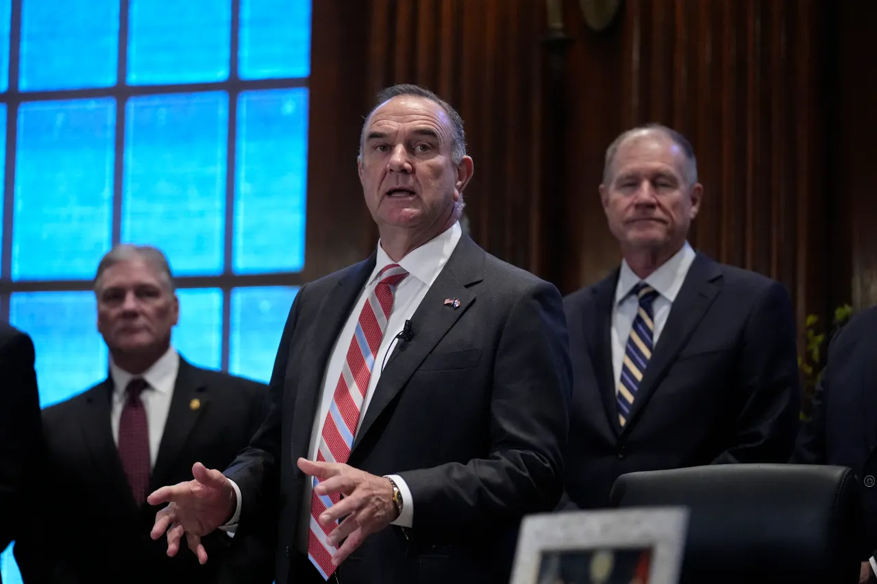Gov. Kehoe repeals voter-approved changes to Missouri’s minimum wage, sick leave laws