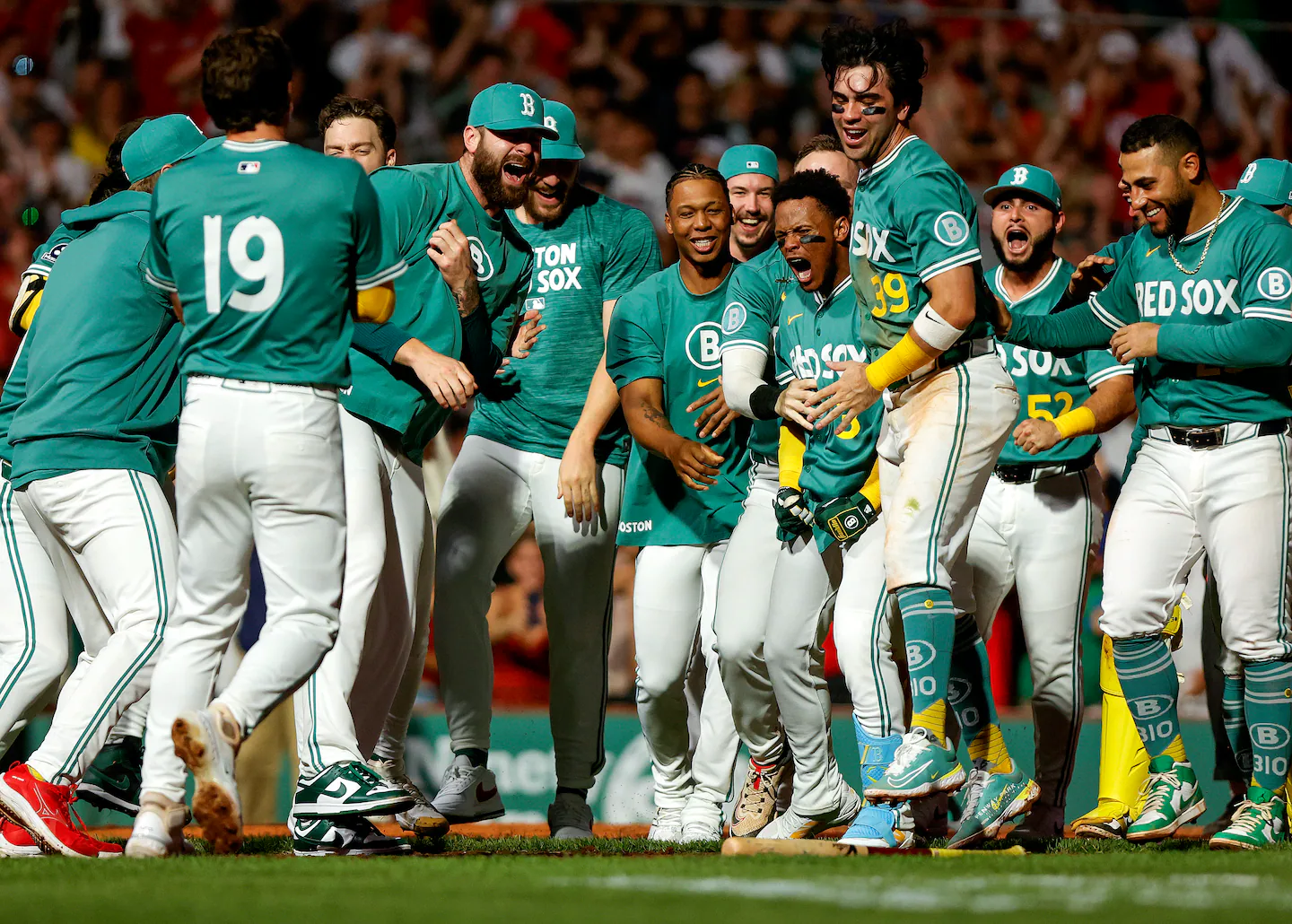 Roman Anthony wowed by ‘amazing’ introduction to frenzied Fenway environment: ‘That’s Boston’