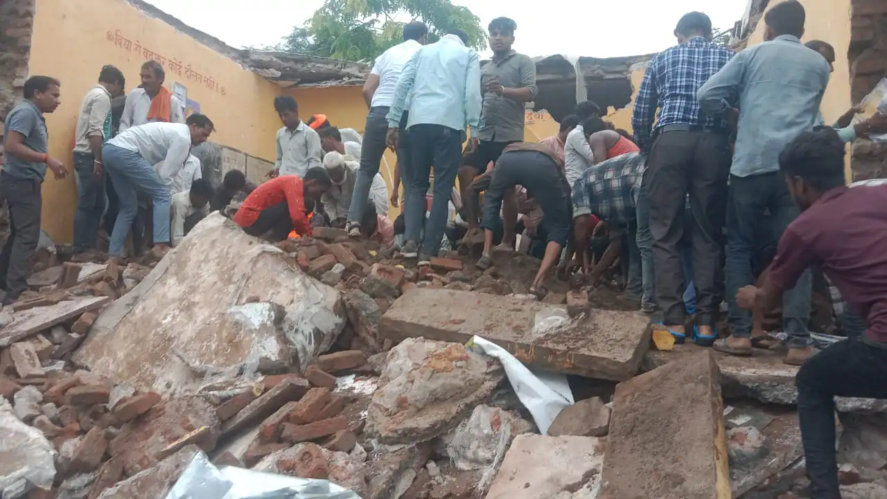 Rajasthan school roof collapse: Teachers ignored students' warnings about falling pebbles, kept havi