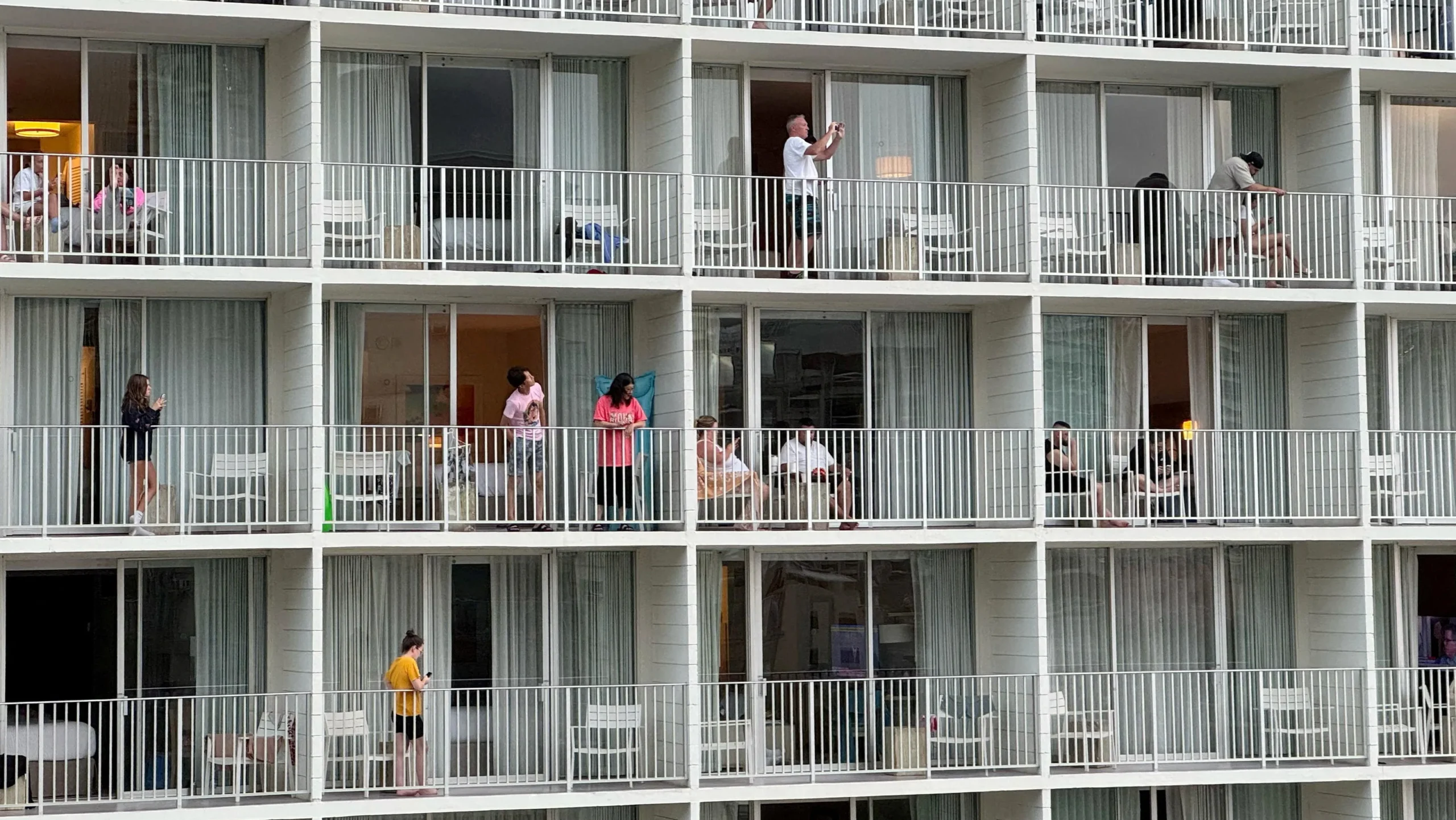 Tsunami warning downgraded in Hawaii, but dangers remain. What tourists should know.