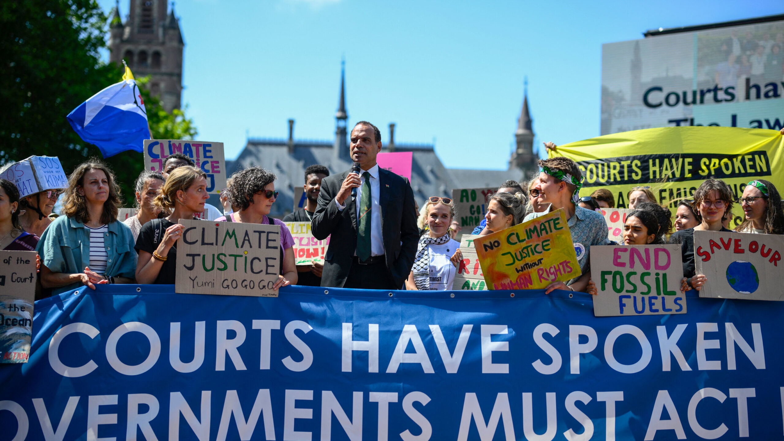 Top U.N. Court Says Countries Must Act on Climate Change