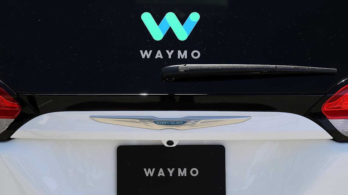 Why Google should 'walk away' from Waymo