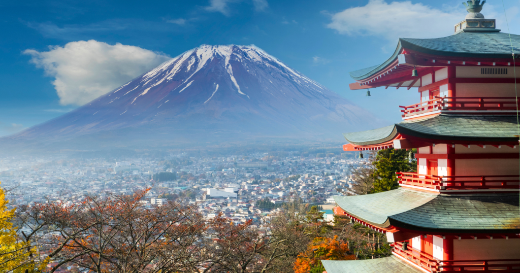 10 countries all people need to visit at least once in their lifetime