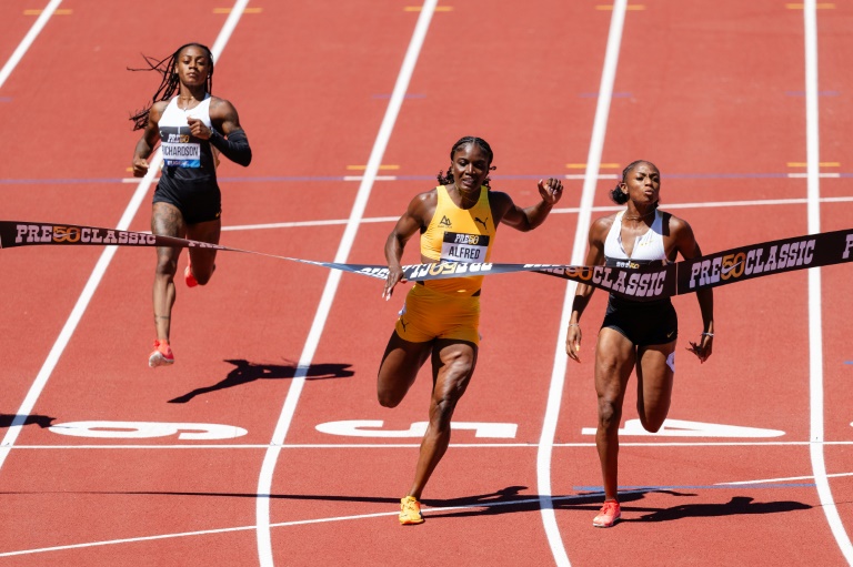 Jefferson-Wooden tops Alfred in Eugene 100m