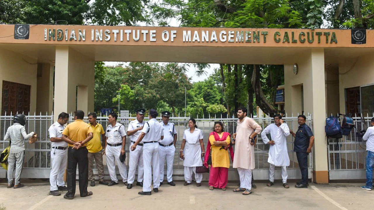 Woman alleges rape, father claims accident: Twists and turns in IIM-Calcutta case