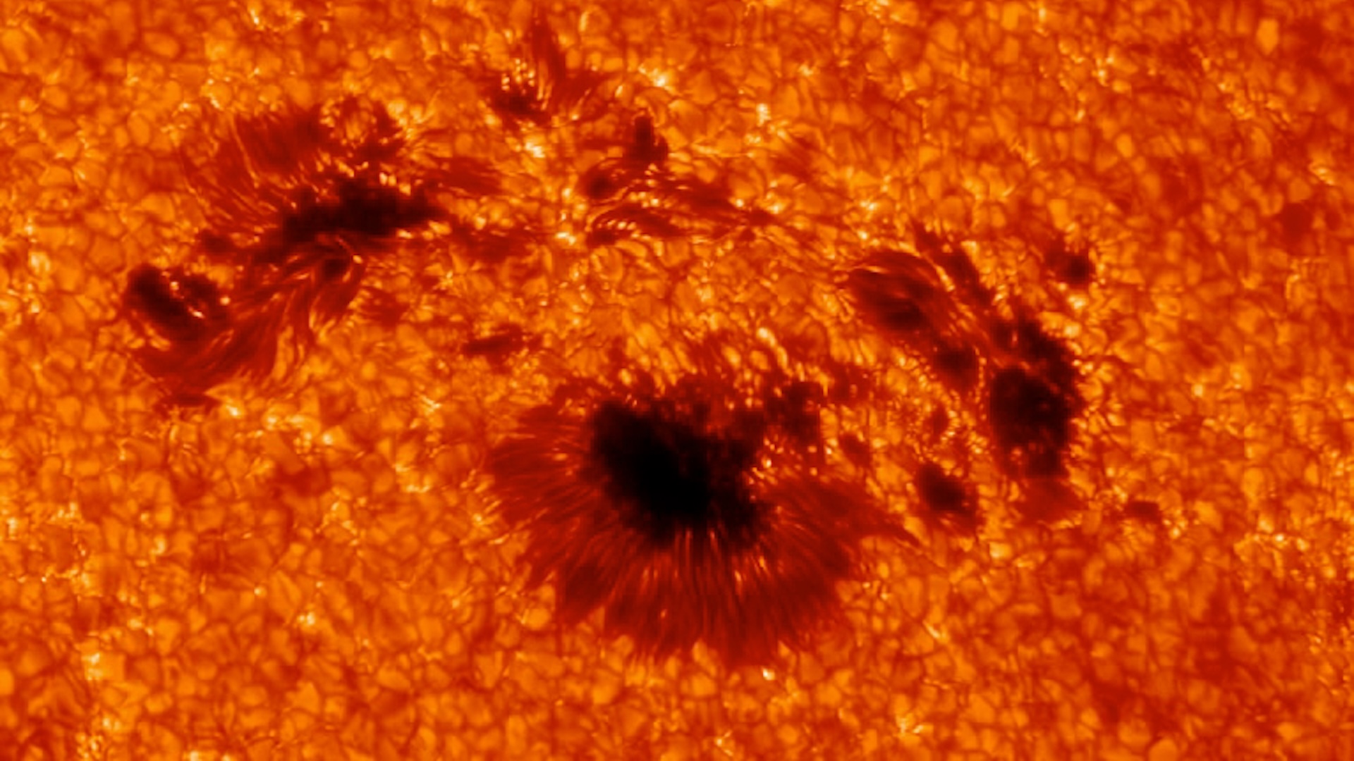 Scientists detect gargantuan 'pimple' that has plagued a star for at least 7 years