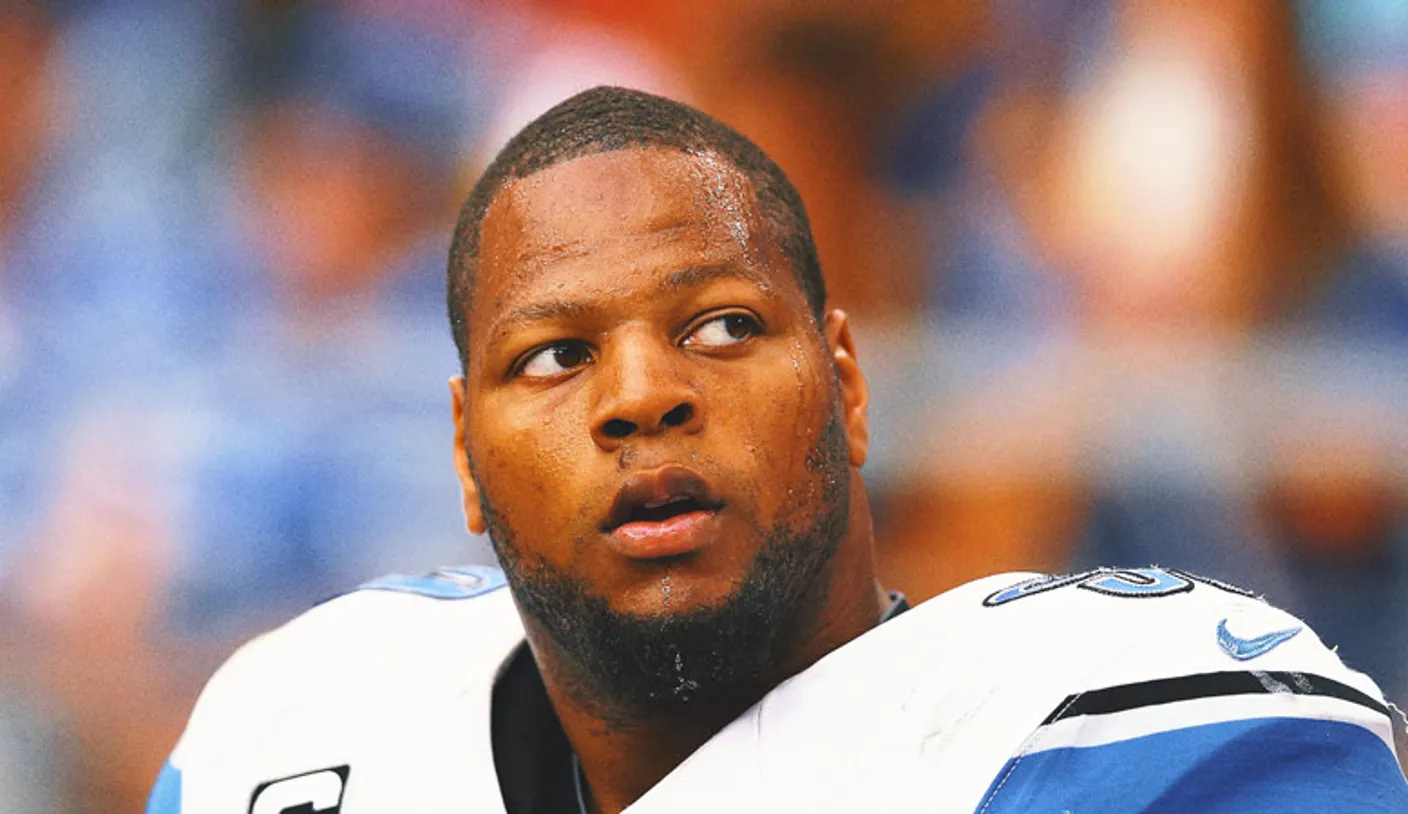 Former Lions, Dolphins Star Defensive Tackle Ndamukong Suh Officially Retires