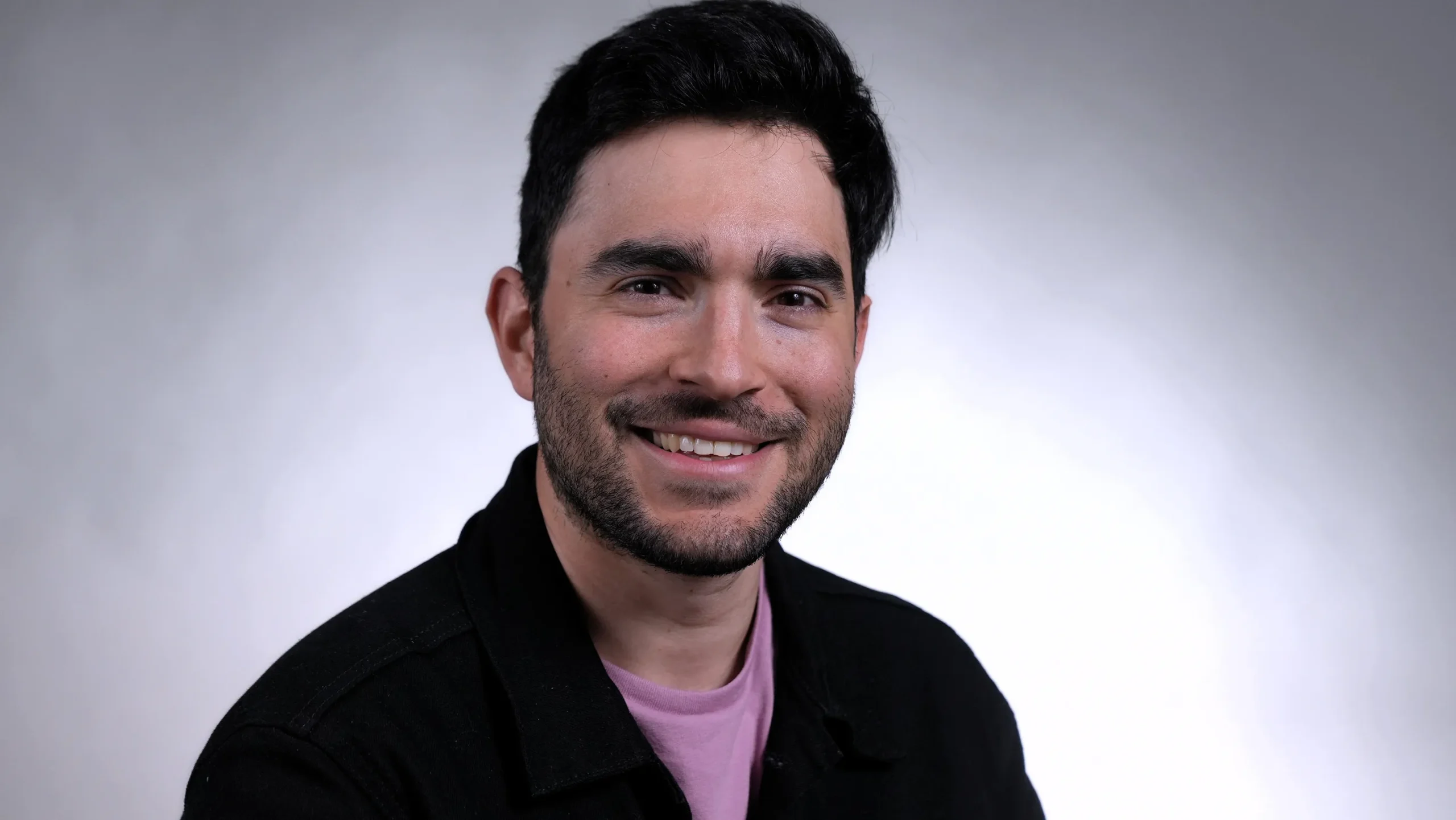 Named a 2025 Health Journalism Fellow, Jonny Williams is gaining deeper knowldge