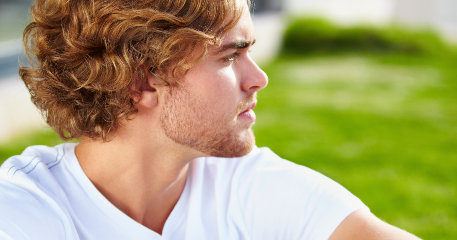 This quiet habit is more common among fulfilled people than any morning routine trend