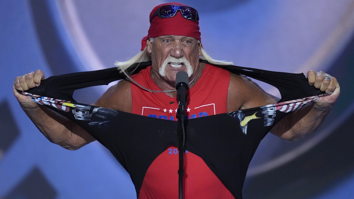 'Absolutely shocked': Politicians, celebrities react to Hulk Hogan's death