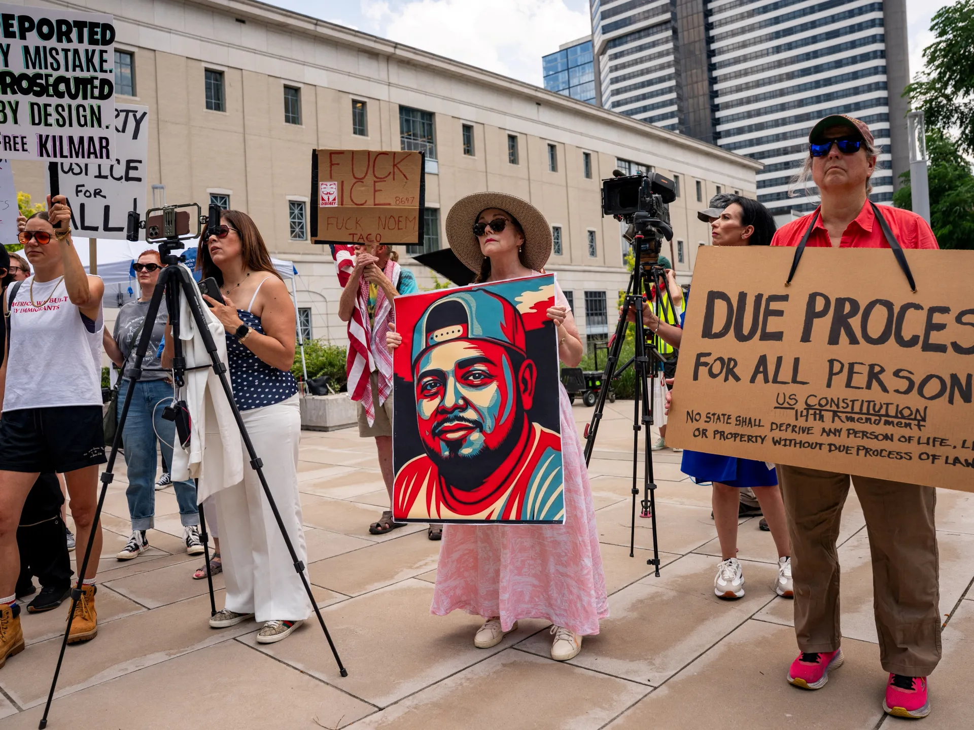 US court decisions allow for Abrego Garcia’s release, bar his deportation