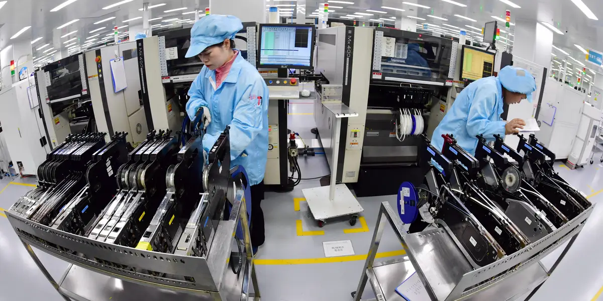 The US needs to reinvent manufacturing for the AI age, or risk losing out to China, Marc Andreessen warns