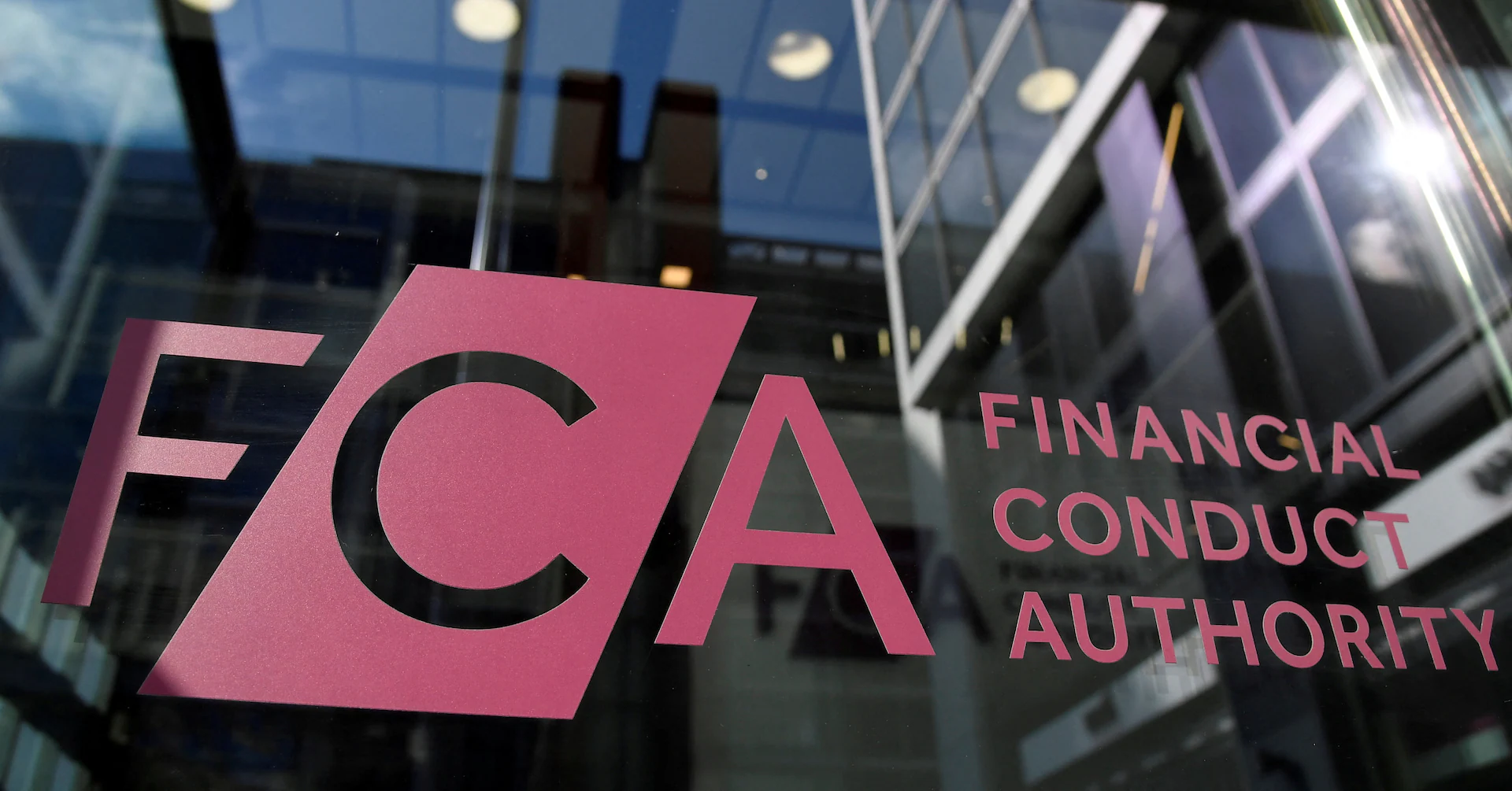 UK financial watchdog fines H2O's former deputy CEO, places ban