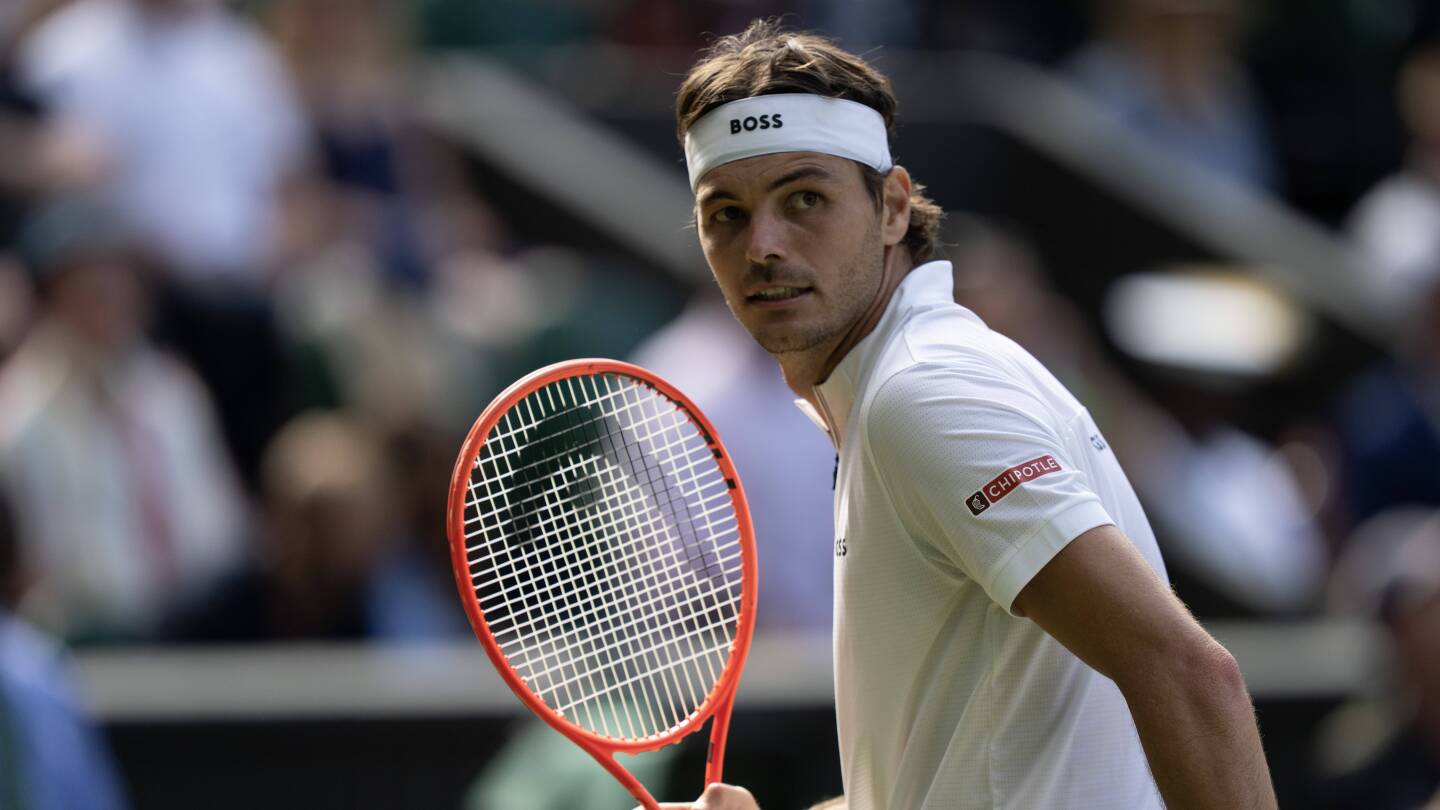 Taylor Fritz reaches Wimbledon quarterfinals when injured opponent quits