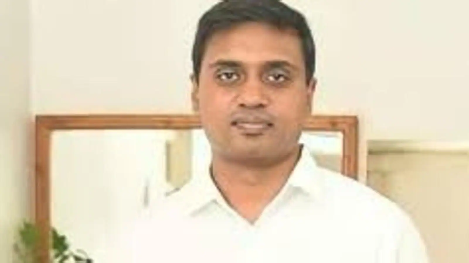 Liquor scam case: YSRCP leader PV Midhun Reddy grilled by SIT for several hours, arrested