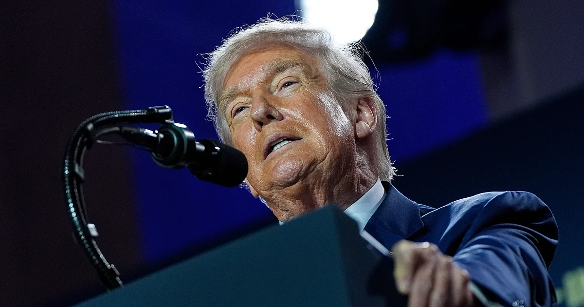Trump hints at 20–25 per cent tariff on Indian imports with deadline looming