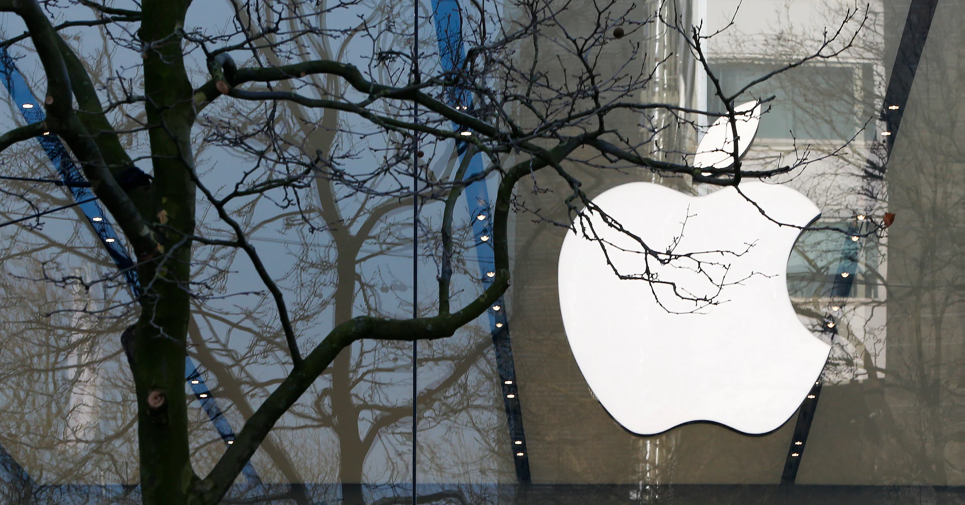 Apple sues YouTuber over leaked details of unreleased iPhone update