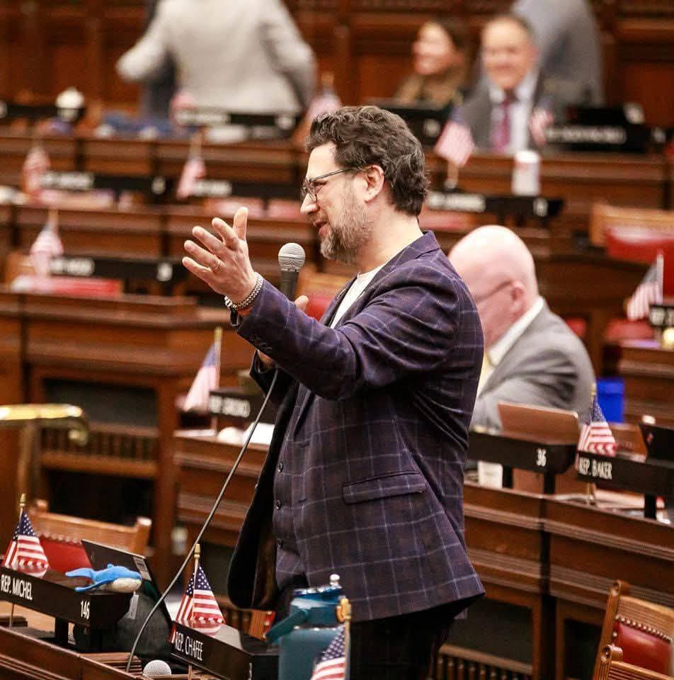Former Lawmaker Accuses Environment Committee Members of Bullying, Favoritism