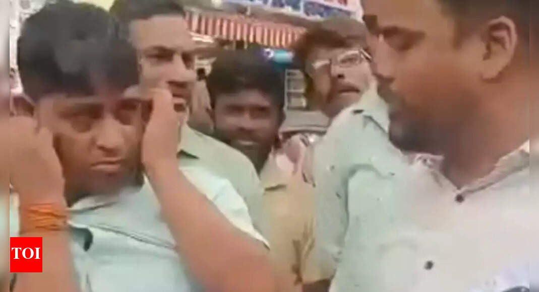 Language row: Auto driver slapped by Shiv Sena (UBT) workers in Virar over ‘anti-Marathi’ remarks; apologises later | Mumbai News