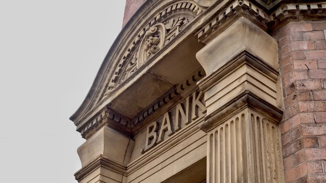 6 Best Bank Stocks To Watch As 2008 Financial Crisis Rules Are Eased