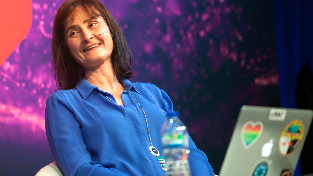 Extra-terrestrial life mission scientist becomes first female Astronomer Royal