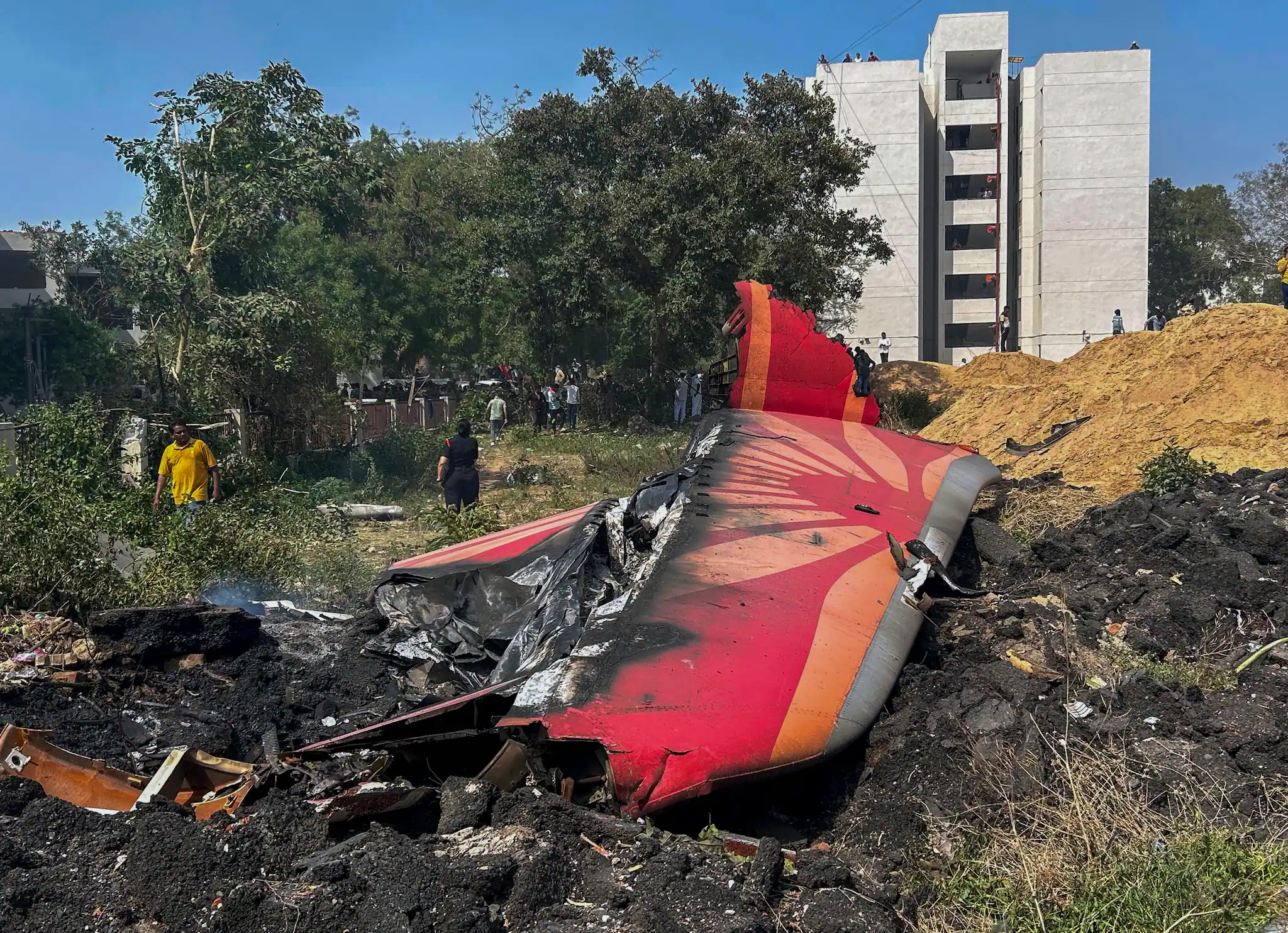 Fatal Switch: How was the fuel supply cut off mid-air in flight AI171?