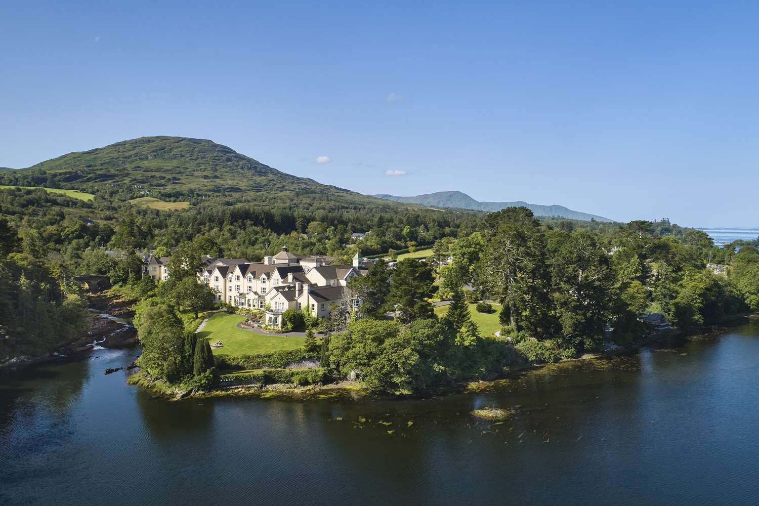 How My Family Fell in Love With Ireland’s Grand Hotels, Falconry, and the World’s Best Bread and Butter