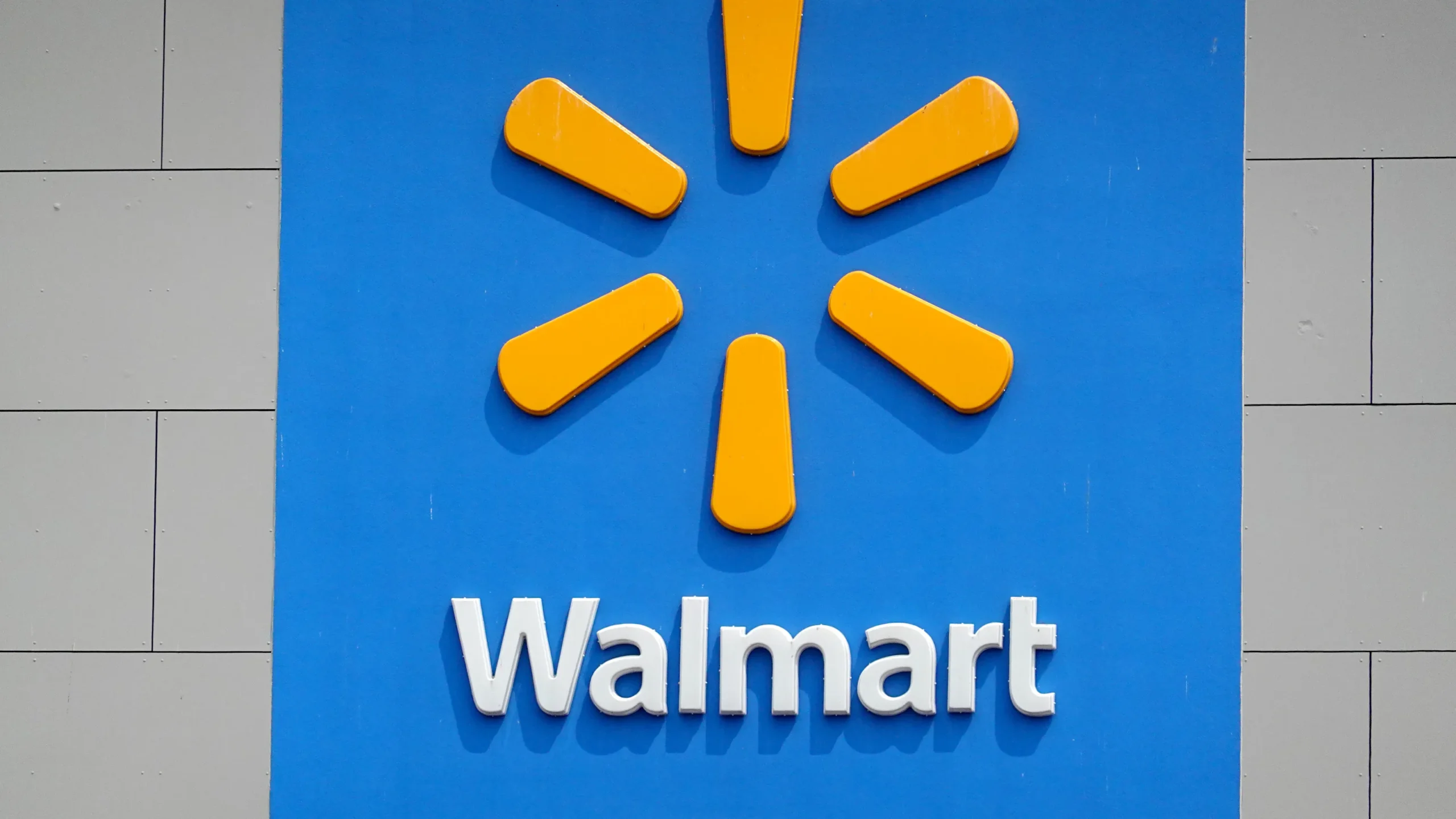 Mass stabbing at Traverse City Walmart leaves 11 injured: Everything we know