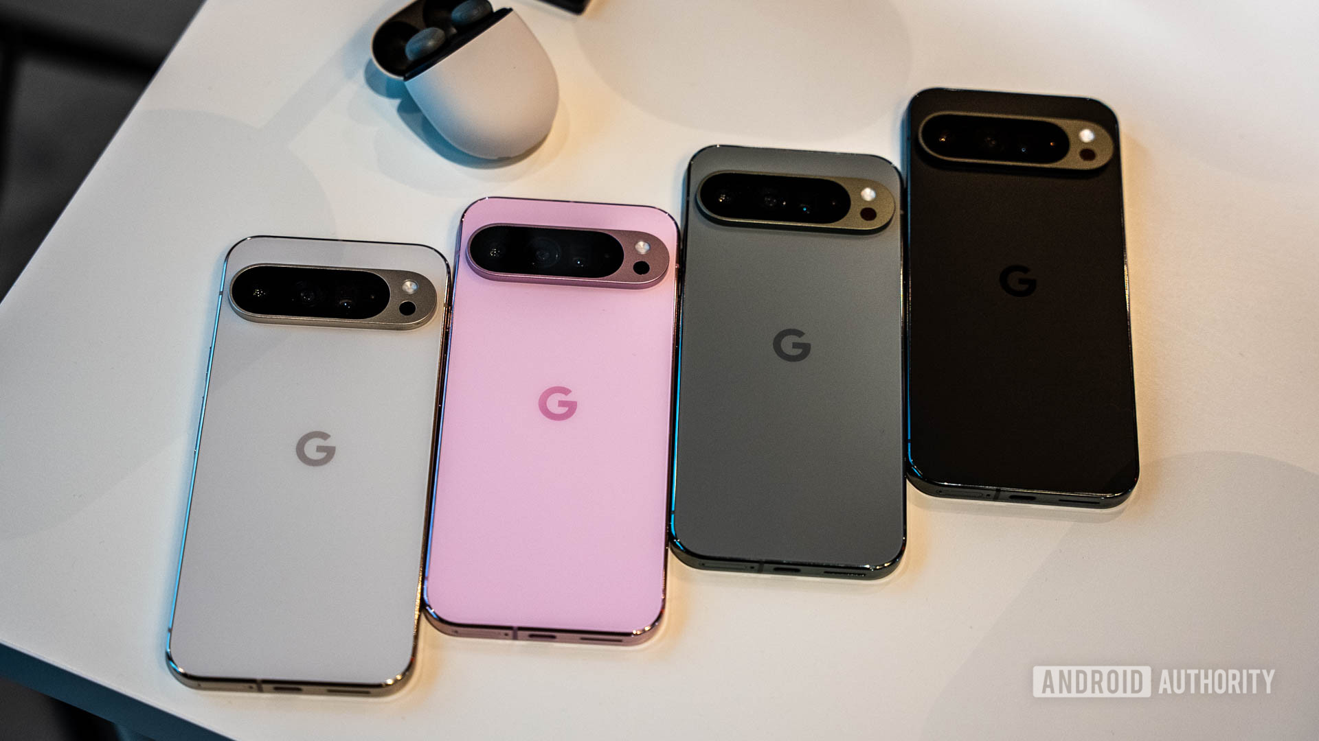 Leakers clash over what Google's thinking for Pixel 10 color options