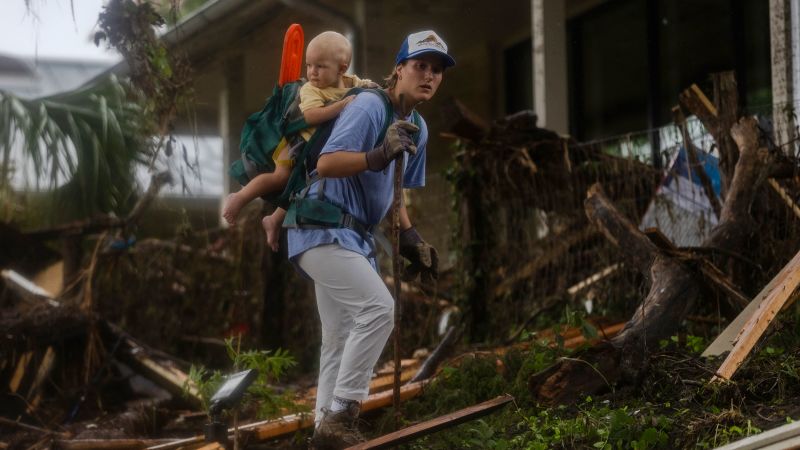 Texas flooding timeline: What happened in the hours before, during and after