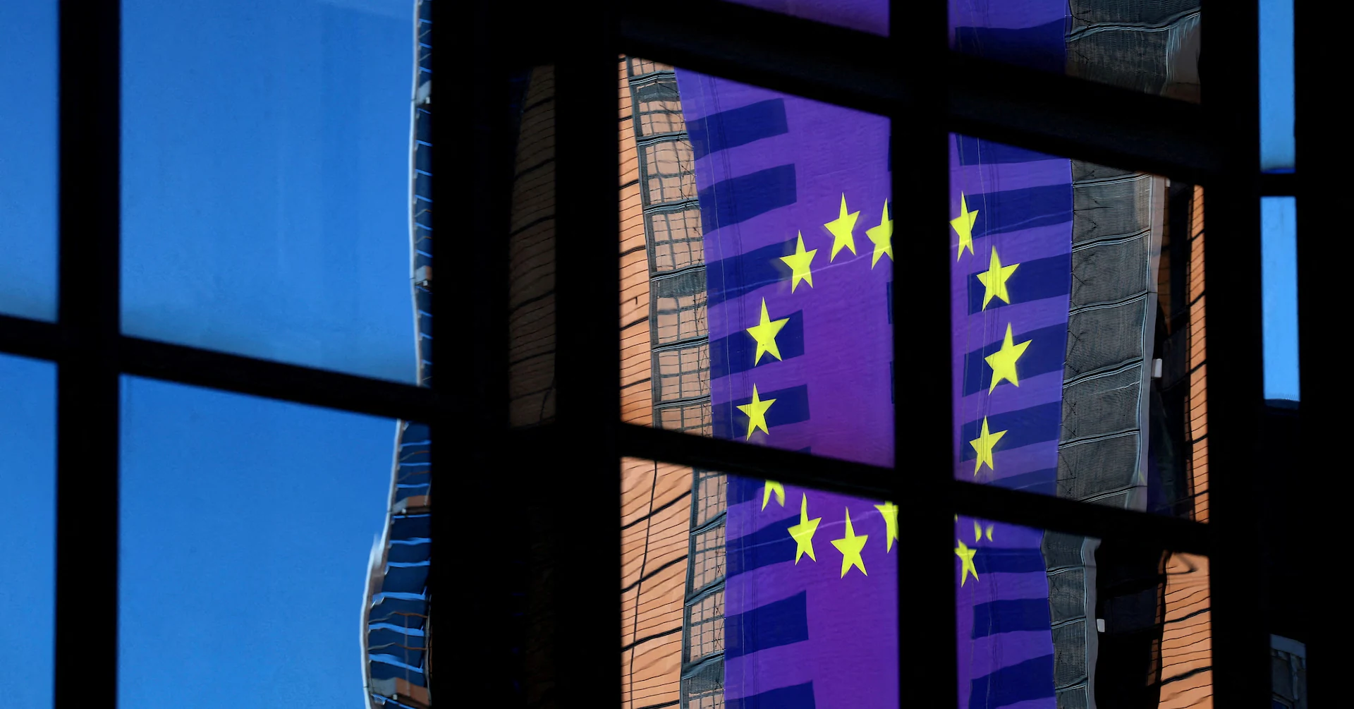Trump announces 30% tariffs on EU and Mexico