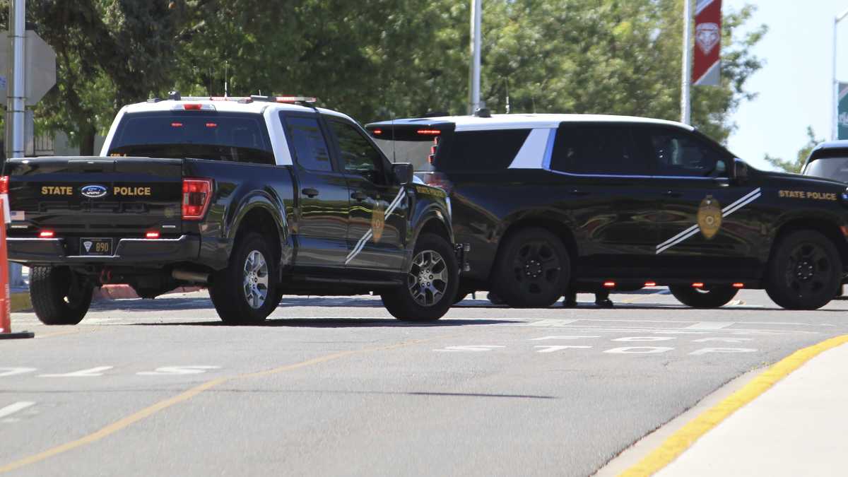 University of New Mexico moving students off campus