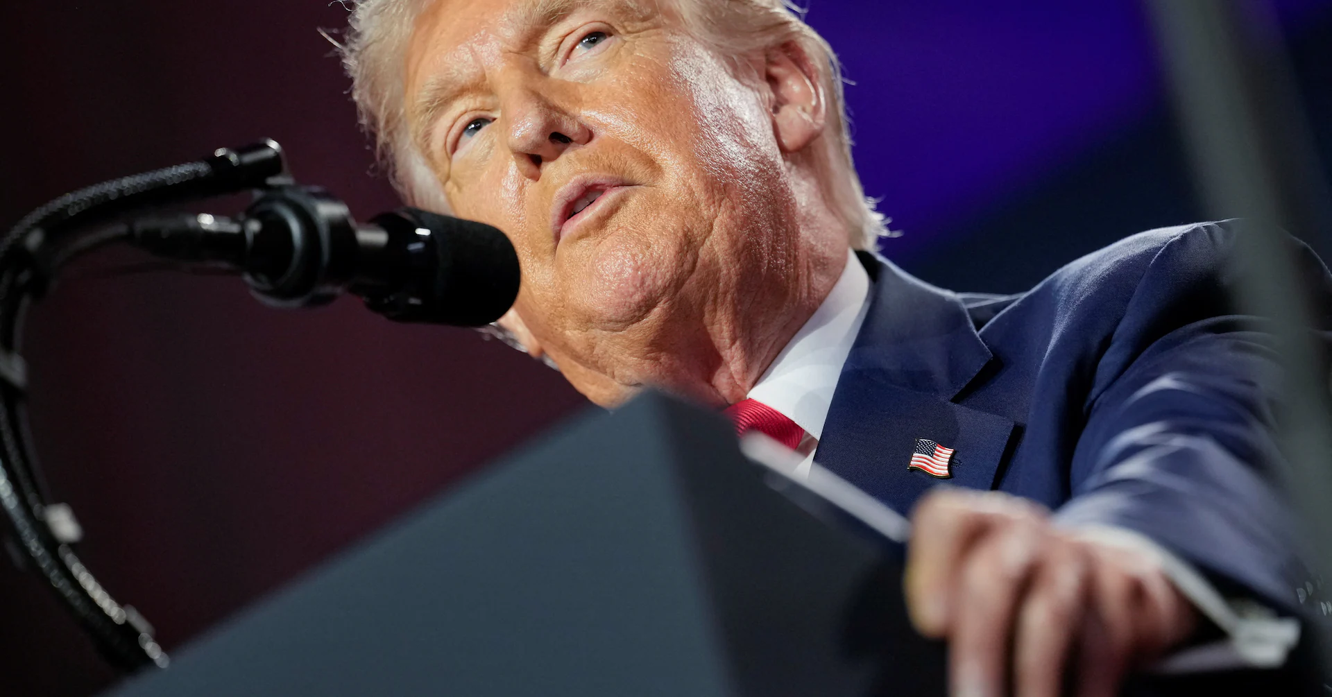 Trump signs order aimed at curbing big-money influence in college sports