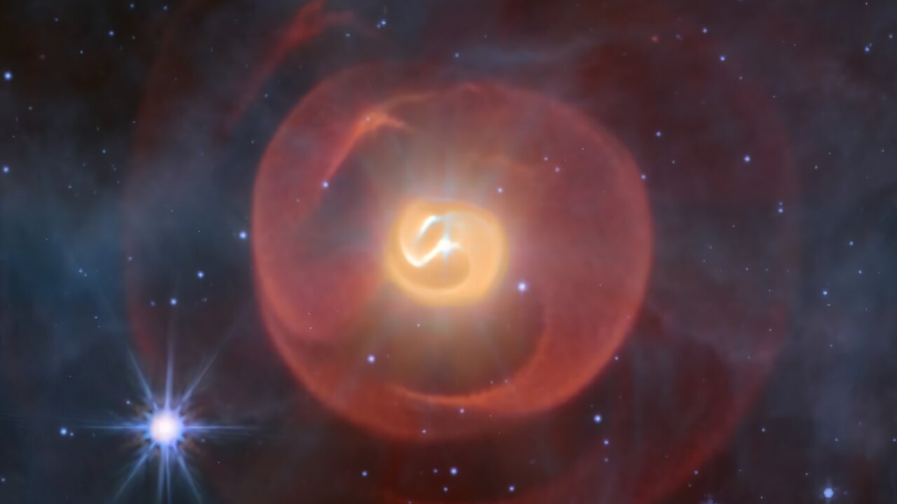 2 stars in 'serpent god of destruction' system are hurling their blazing guts at each other, James W