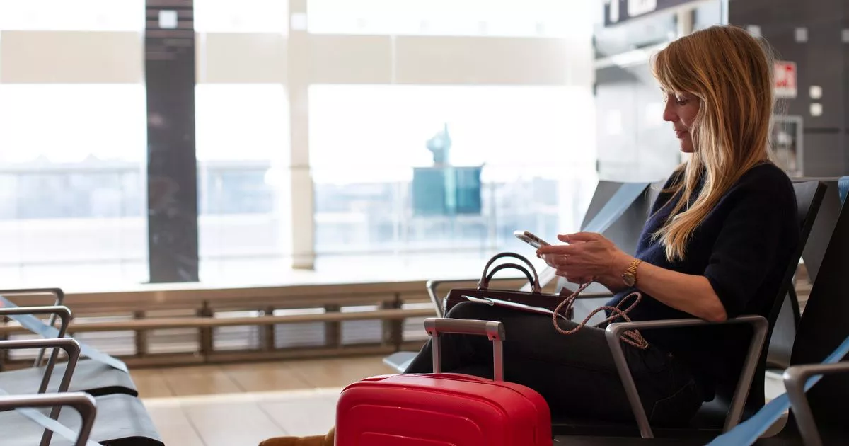 Pilot's wife shares one travel rule she lives by to make airports 'easier'