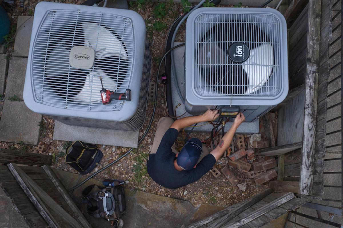 'AI can’t install an HVAC system': Why Gen Z is flocking to jobs in the trades