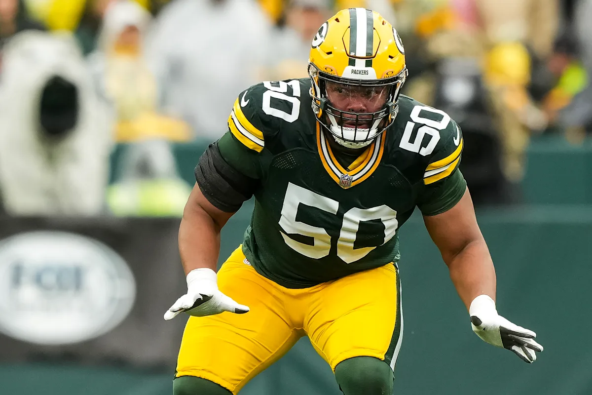 Packers-Seahawks fight: Punches thrown between Zach Tom and Ernest Jones IV as joint practice erupts
