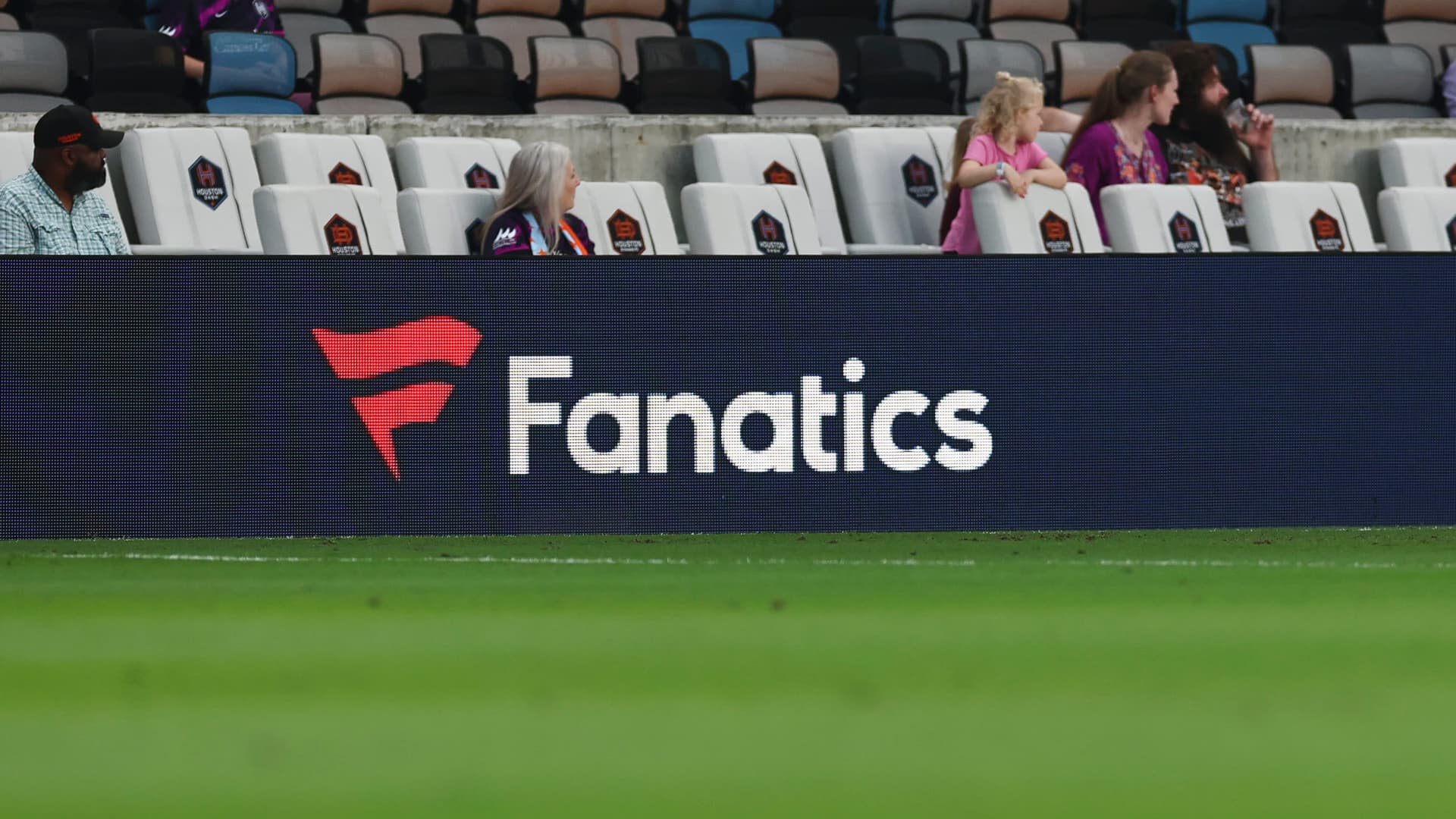 Fanatics wants to build a loyalty program for sports, rewarding fans with merchandise, tickets and experiences