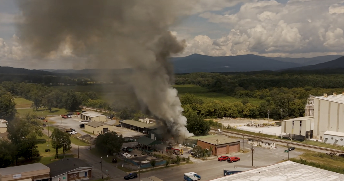 Murray Co. firefighters battle downtown business blaze