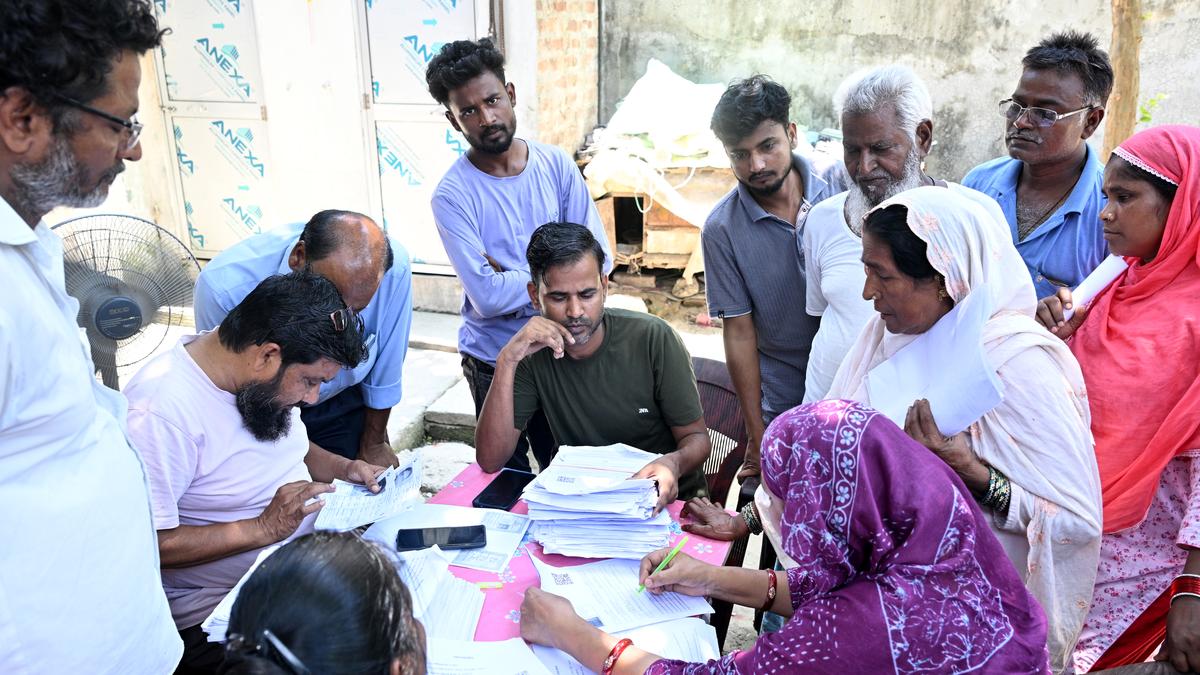 Supreme Court ropes in political parties to help ECI return Bihar’s excluded voters to electoral roll