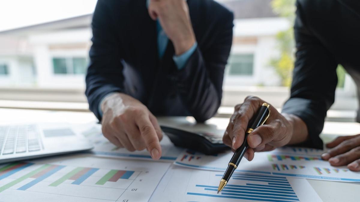 Aberdeen Group to divest financial planning arm to Ascot Lloyd