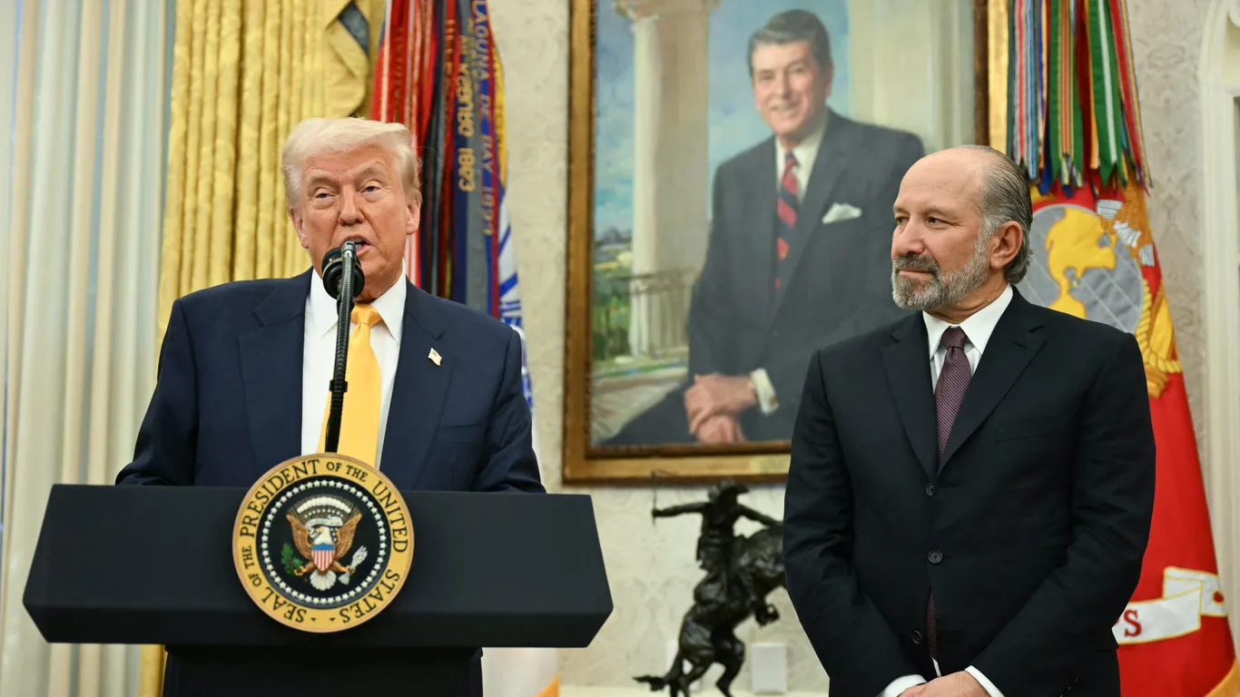 Trump's 35% tariffs on Canada take effect as trade talks deadline lapses