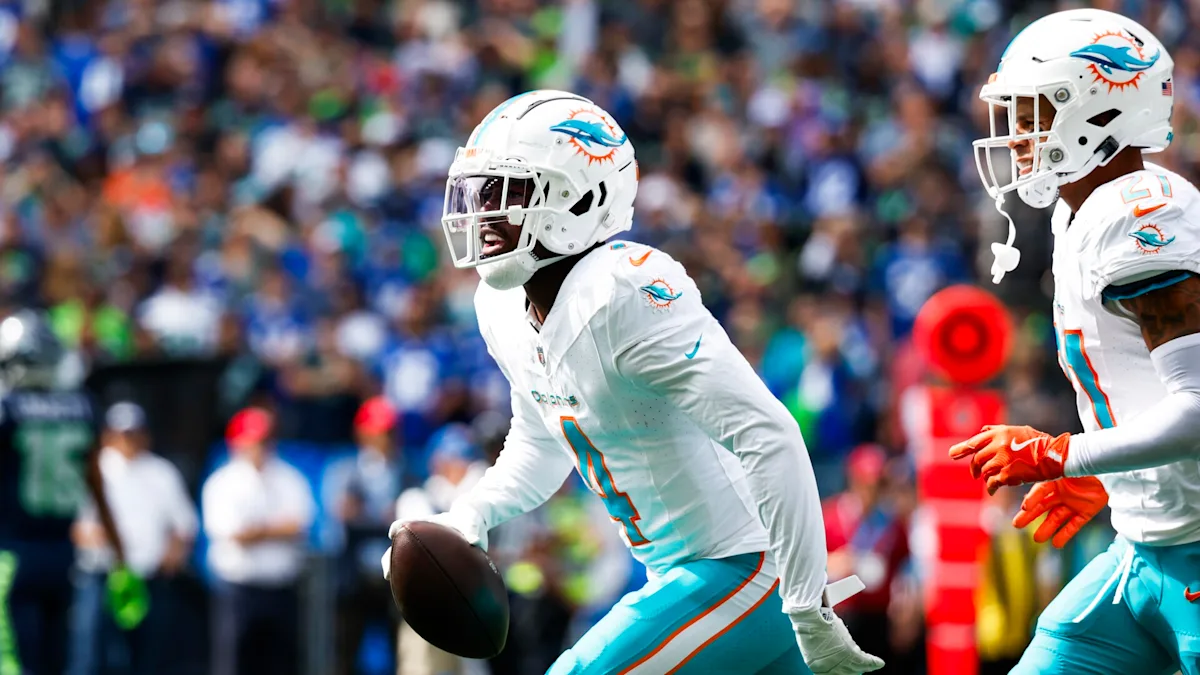 Dolphins put Kader Kohou on IR, sign QB Brett Gabbert