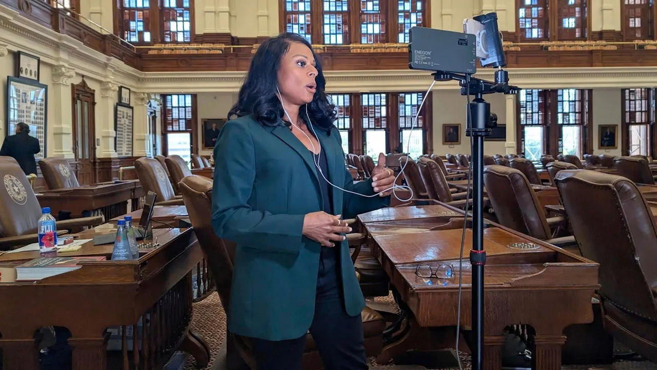 Texas Dem abruptly leaves call with Newsom, other party members after being told she’s committing fe