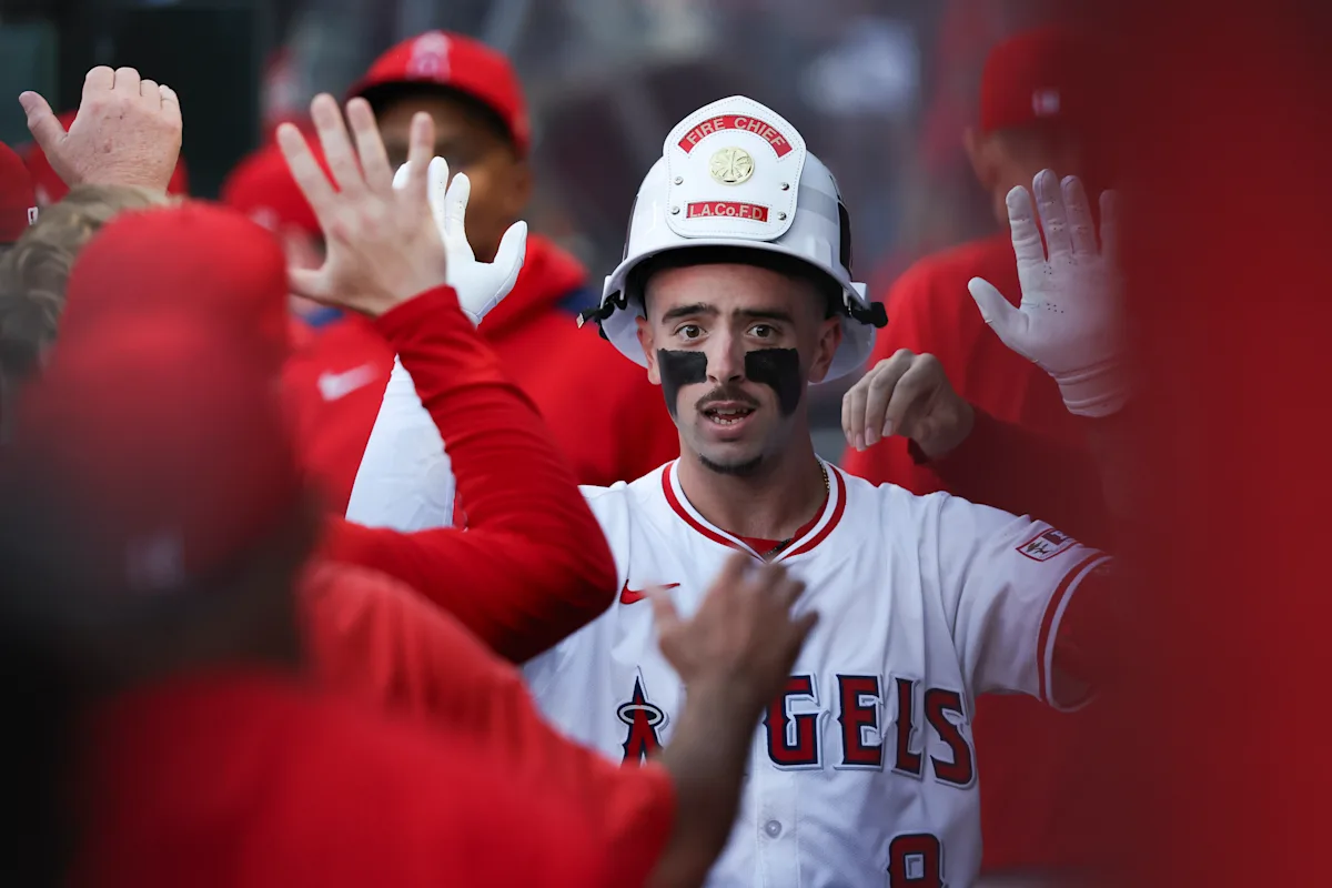 Zach Neto makes Angels history with leadoff home run on Dodgers starter Yoshinobu Yamamoto in win