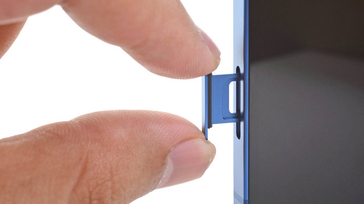 Apple Could Make iPhone 17 Lineup eSIM-Only In The EU, Signaling The Beginning Of A Global Shift Awa