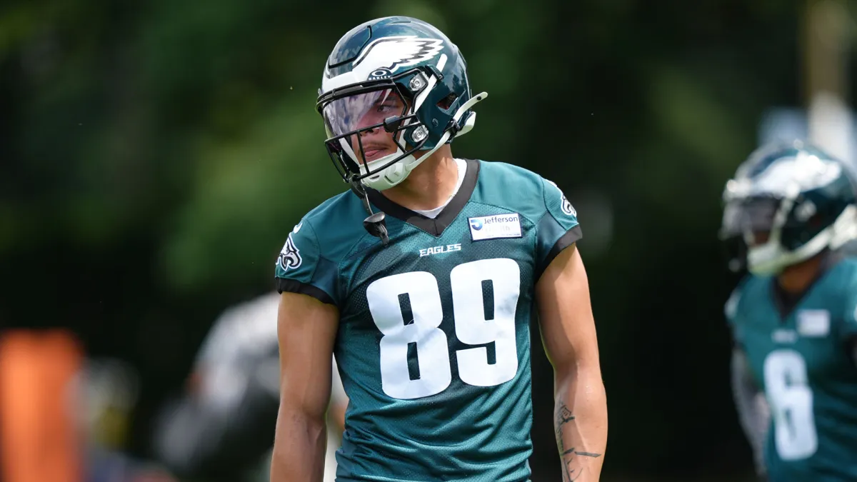 Eagles WR to have season-ending surgery after training camp injuries