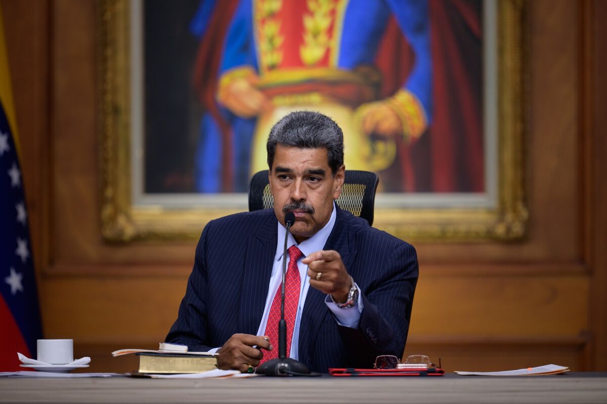 Trump Taunting Maduro on Venezuela Coast Spurs Questions on Goal