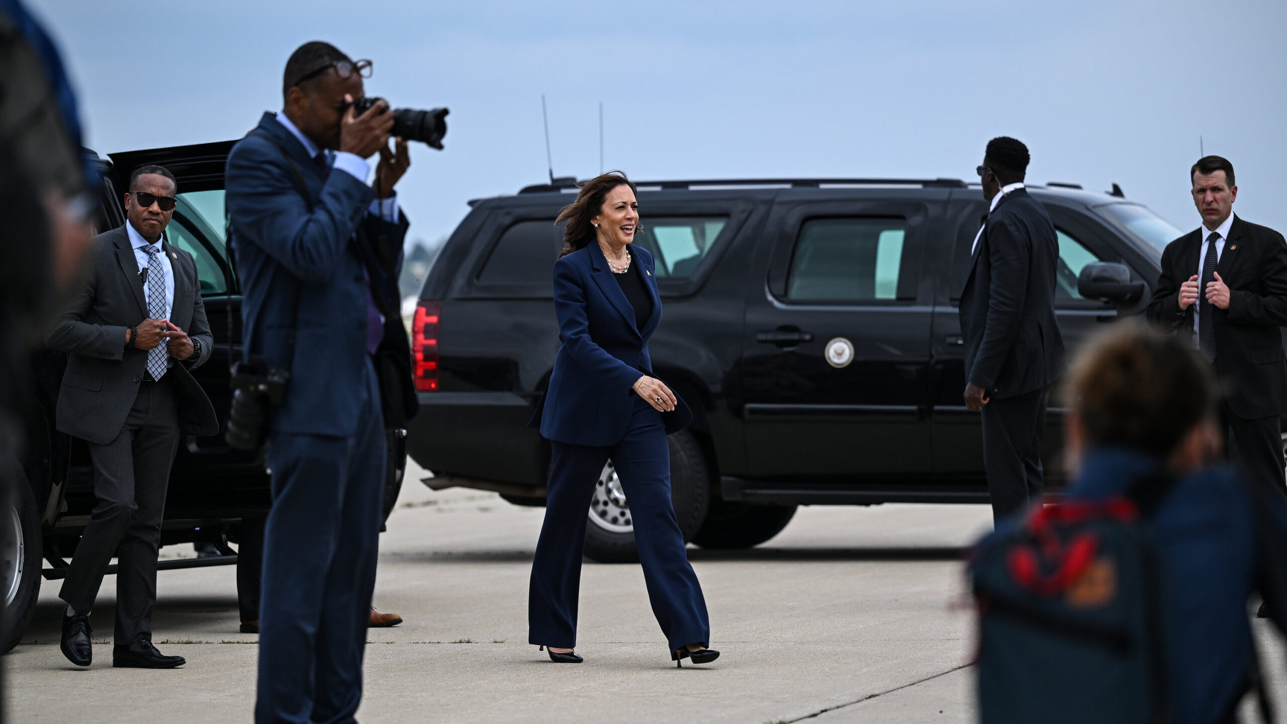 Trump Cancels Kamala Harris’s Secret Service Protection